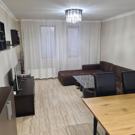 Apartmán Апартамен В Манастира 3 Smoljan Exteriér fotografie