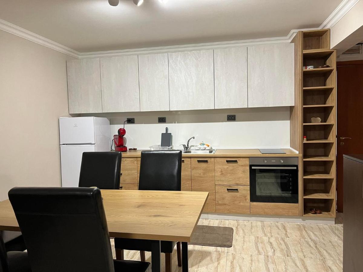 Apartmán Апартамен В Манастира 3 Smoljan Exteriér fotografie